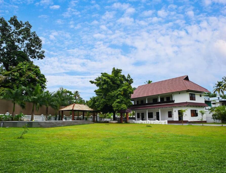 Tamarind Heritage Holiday Home Angamaly Zewnętrze zdjęcie